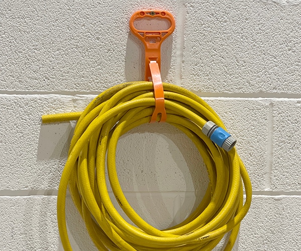 Clips d'organisateur de câble de bureau, 5 fentes Support de câble Gestion  de câble à cadre métallique, câble
